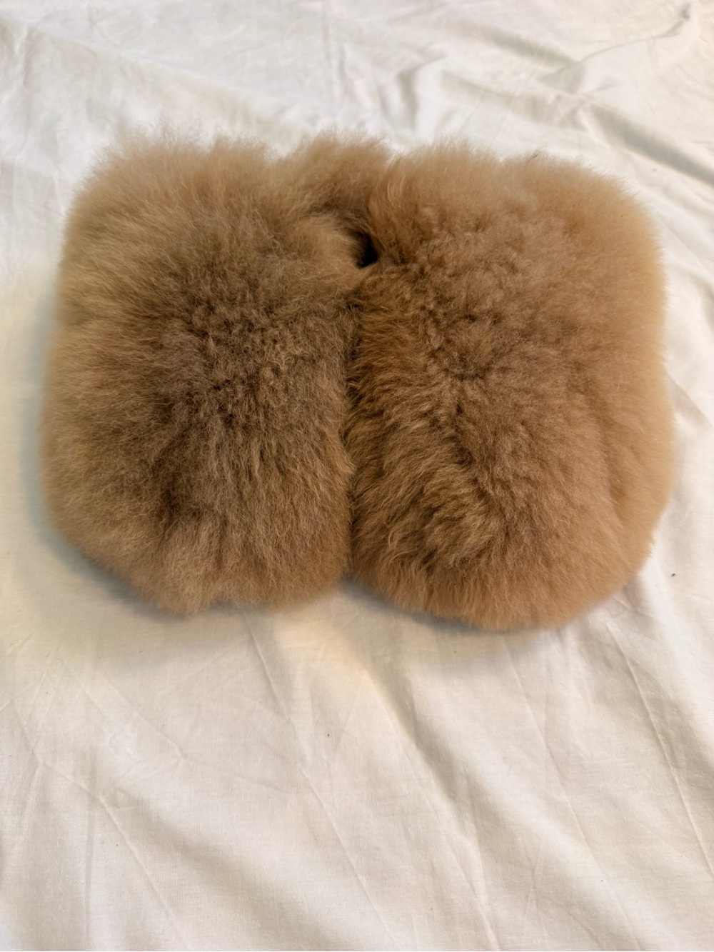 Le' AL.X
Shearling Alpaca Fur Blend Fluffy Tan Slide Slippers